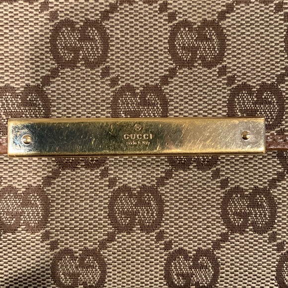 Authentic Gucci monogram canvas bifold wallet - Picture 4 of 12